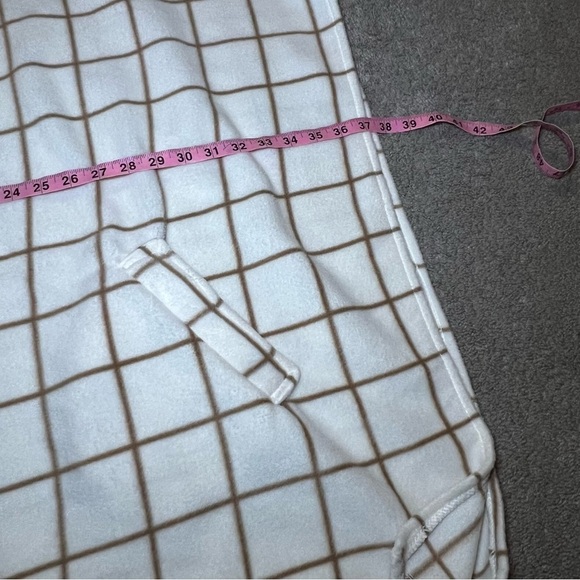 Women’s LeModa Cape Wrap Poncho Type Jacket White Brown Soft Warm - Picture 7 of 8